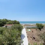 Villa Rosa Con Accesso Sul Mare *